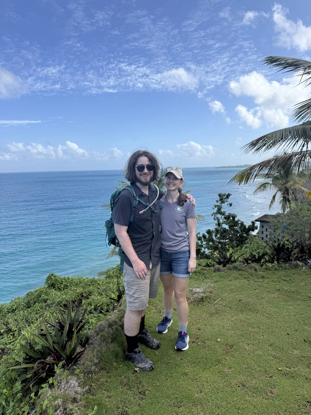 Two statues walking hand in hand
